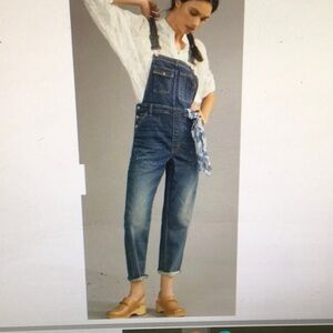 ANTHROPOLOGIE-PILCRO”THE LEX”DISTRESSED RAW EDGE HEM OVERALLS